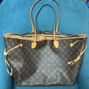 Louis Vuitton large tote